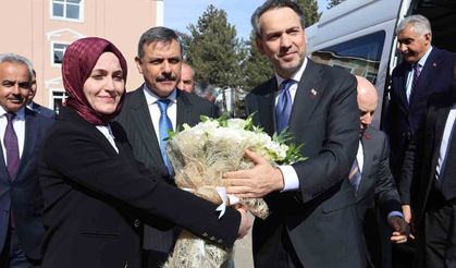 Bakan Bayraktar Erzurum’da
