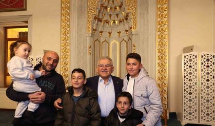 Başkan Büyükkılıç, Ramazan’ın ilk gününde hemşehrileri ile bütünleşti