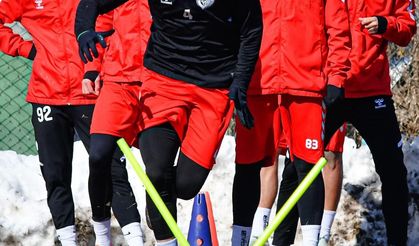 Erciyes 38 FK galibiyet arayışında