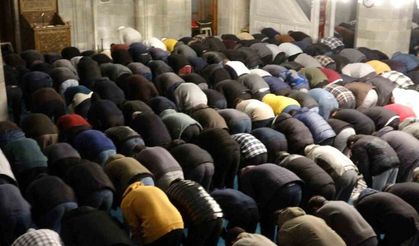 Erzurum’da ilk teravih namazı heyecanı