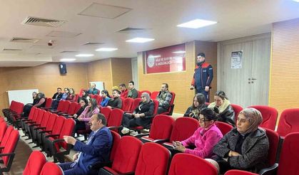Kars’ta afet farkındalık eğitimi ve deprem anı tatbikatı gerçekleştirildi