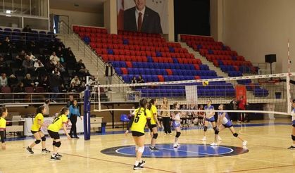 Niğde’de Mahalli Lig Voleybol Müsabakaları tamamlandı