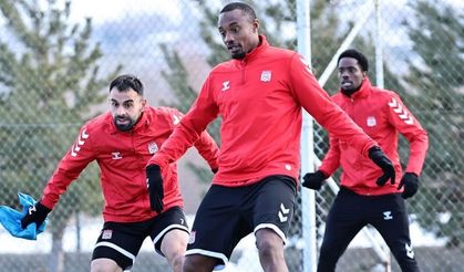Sivasspor’da Başakşehir maçı hazırlıkları sürüyor