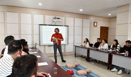 Tepebaşı personeline ilk yardım eğitimi