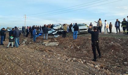 Diyarbakır’da taziye dönüşü feci kaza: 3 ölü, 4 yaralı