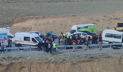 Van’da feci kazada ölü sayısı 8’e yükseldi