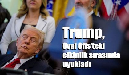 Trump, Oval Ofis’teki etkinlik sırasında uyukladı