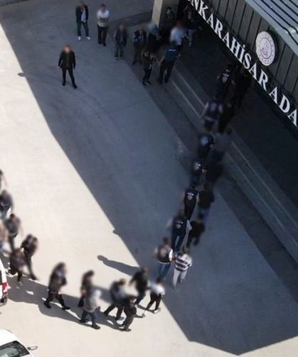 4 Milyar Dolarlık Vurgun! 8 İlde Dev Operasyonla Çete Çökertildi