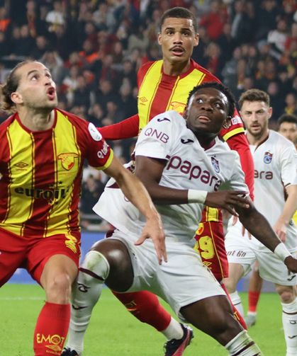 Trabzon'dan zirve yolunda kritik 3 puan! Fırtına'yı Muçi sırtladı