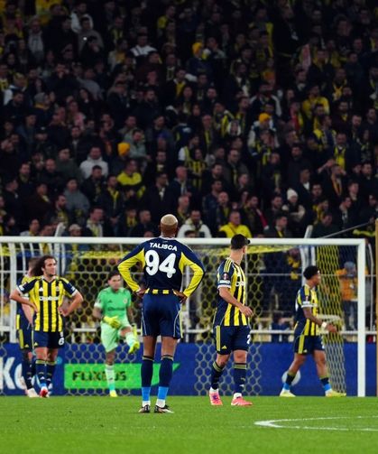 Fenerbahçe Avrupa’da Nottingham Forest’e 3-0 Kaybetti: 3. Mağlubiyet