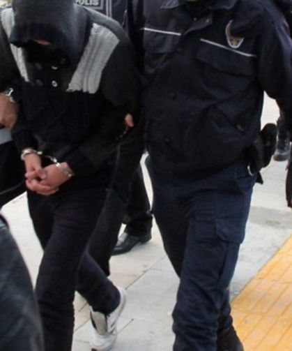 İstanbul merkezli 9 ilde bahis operasyonu: 31 gözaltı