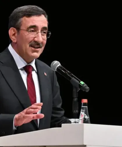 Siyasilerden yeni atanan Bakanlara tebrikler