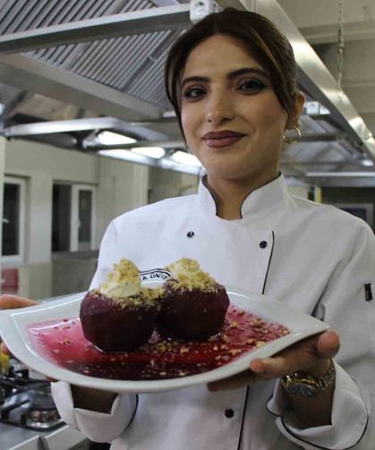 Amasya’da 2 bin yıldır yetiştirilen meyveden yapılan tatlı: Elma tatlısı