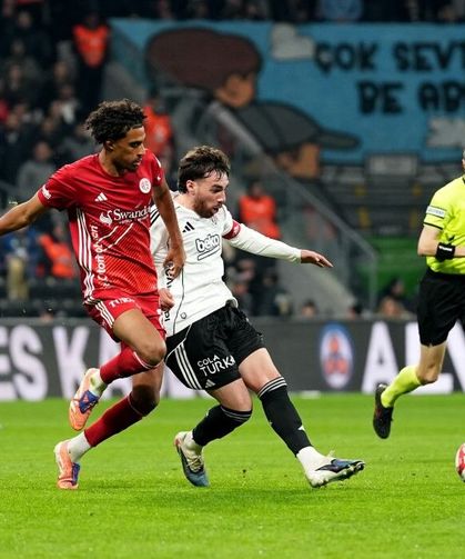 Beşiktaş gol oldu yağdı! Dolmabahçe'de Antalyaspor'u 4-2 mağlup etti