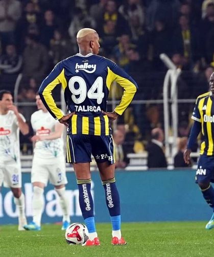 Fenerbahçe, derbiye puan kaybıyla gidiyor