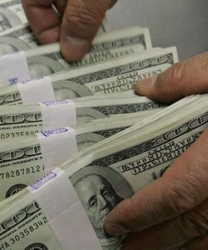 Kapalı Çarşıda serbest piyasada döviz fiyatları