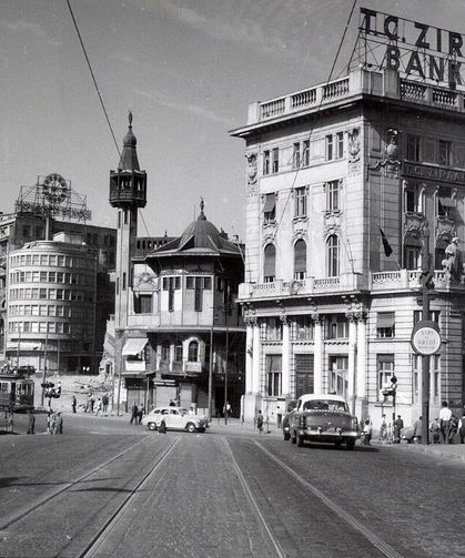 Karaköy’de 68 yıl önce yıkılan cami ihya ediliyor