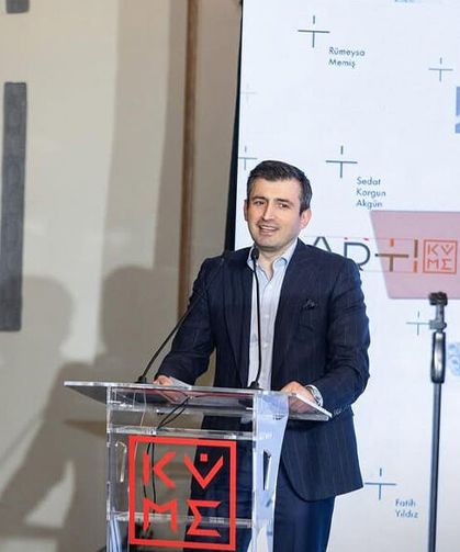 KÜME Mütevelli Heyeti Başkanı Selçuk Bayraktar: "Medeniyet mücadelemizi sanatın aydınlığıyla menzile ulaştırıyoruz"