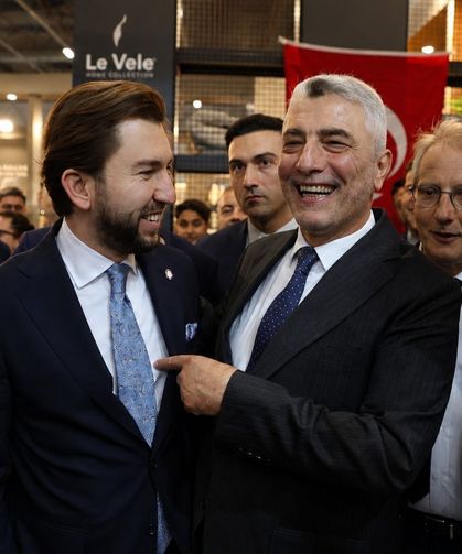 Bakan Bolat, Hometex 2026’nın gözdesi DENİB standını ziyaret etti