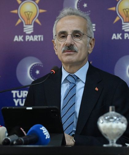 Bakan Uraloğlu: "Tokat-Niksar yolundaki tüm çalışmalarımızı 2027 yılında tamamlamayı hedefliyoruz"