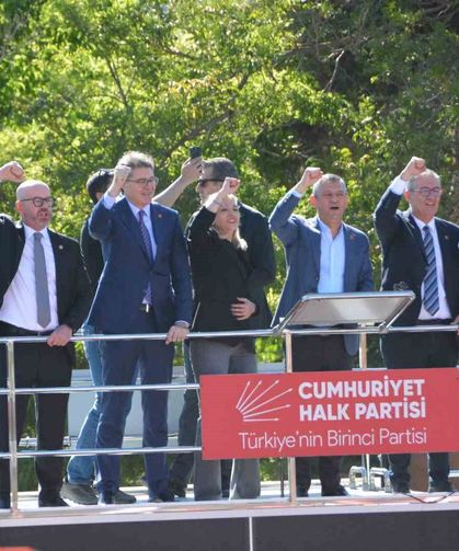 CHP Genel Başkanı Özel: "İstiklal Madalyası Balıkesir’in hakkıdır"