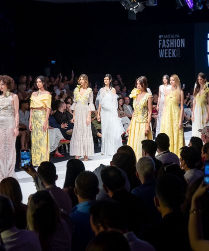 TÜRKİYE’NİN EN BÜYÜK MODA ŞOVU MODANIN KALBİ ANTALYA’DA ATACAK