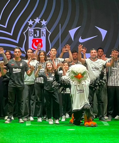 Beşiktaş Yeni Sezon Formasını Tüpraş Stadyumu’nda Tanıttı