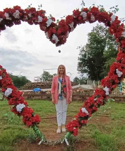 Bilecik’in ilk gül bahçesinde 40 renkte gül yetişiyor