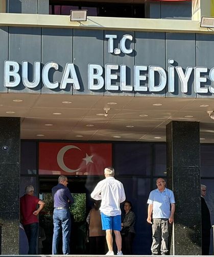 Buca Belediyesi'nde yolsuzluk operasyonu: Memurun 13 yarış atı çıktı