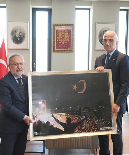 Bakan Ersoy’dan 15 Temmuz mesajı