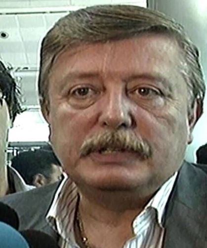 Gazeteci Aziz Üstel İzmir’de hayatını kaybetti