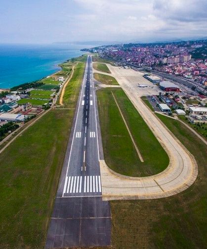 Trabzon’un 69 yıllık hava kapısı tarih olacak: 100 milyon ton kaya ile Trabzon’a yeni havalimanı inşa edilecek