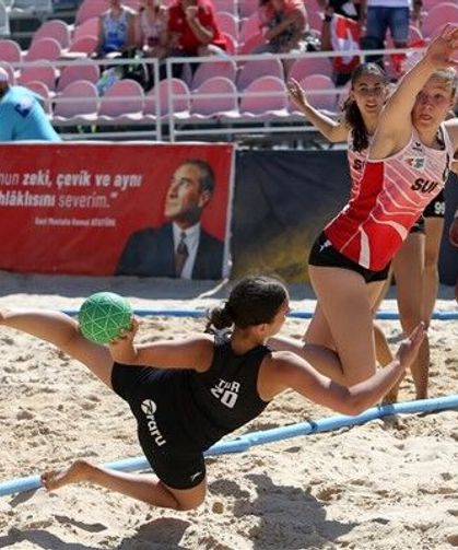 2026 CEV U18 Avrupa Plaj Voleybolu Şampiyonası Foça'da düzenlenecek