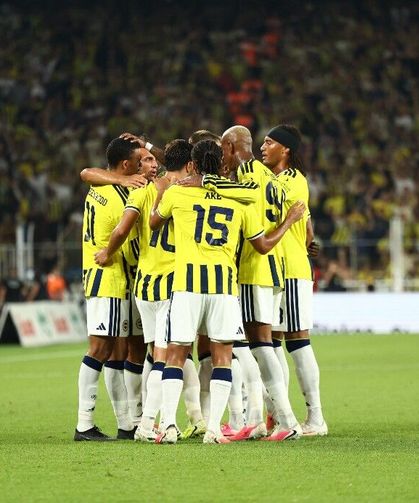 Fenerbahçe tur için avantajı yakaladı