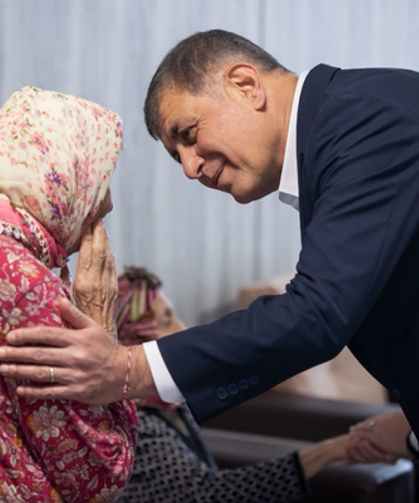 İzmir'de emeklilere destek artırıldı: Aylık 8 bin liraya çıktı