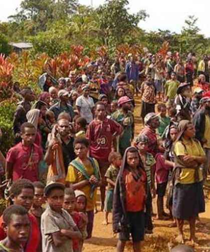 Papua Yeni Gine'de deprem