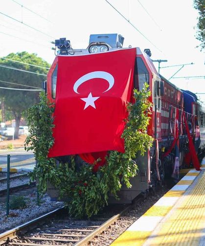 Atatürk’ün Manisa’ya gelişinin 101. yılı törenle kutlandı