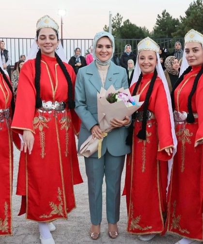 Bakan Göktaş, Sultandağı Anne Kız Buluşması’na katıldı