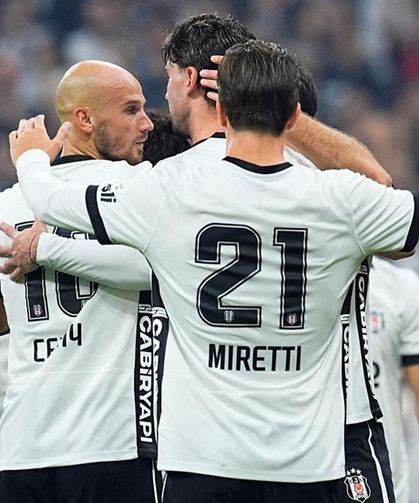 Yıldızlar Sahne Aldı! Beşiktaş, Kocaelispor'u Dolmabahçe'de Devirdi