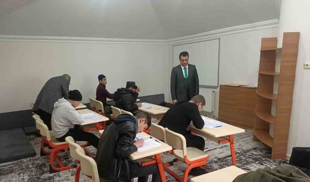 Elazığ’da  Kur’an-ı Kerim’i anlama programı