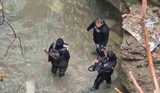 Kuyumcu soygununda kayıp altınları arama çalışmaları sürüyor