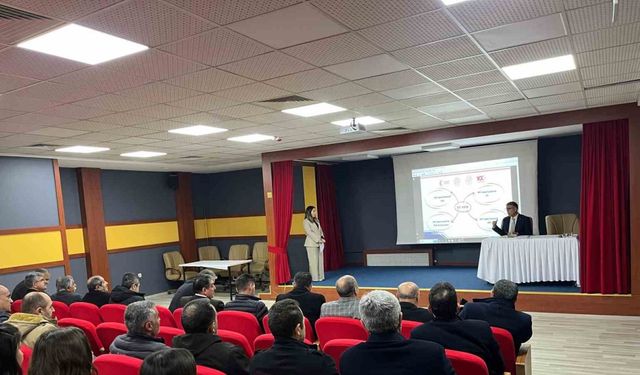 Ağrı’da ’Okulum Beni Bekler’ projesi ile devamsızlık sorunu ele alındı