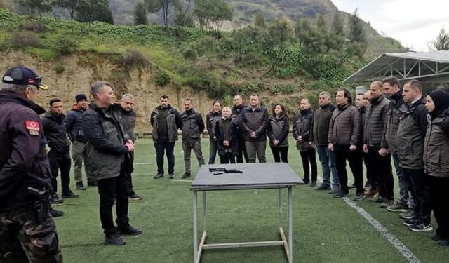 Aydın’da ormancılara silah eğitimi verildi