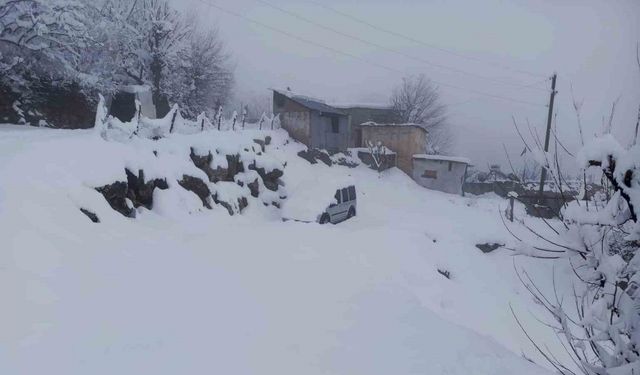 Batman’da 150’nin üzerinde köy ve mezra yolu ulaşıma kapandı