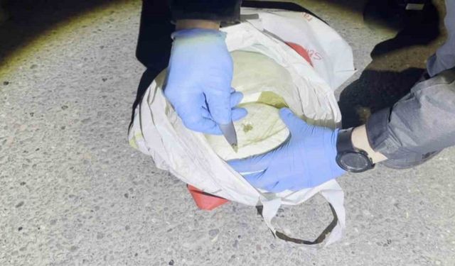 Batman’da otomobilde 1 kilo toz esrar ele geçirildi: 2 tutuklama
