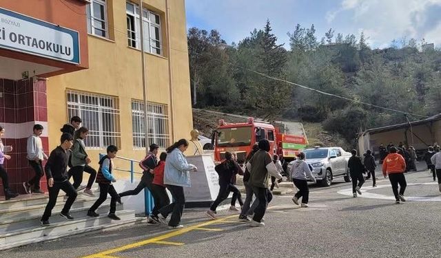 Bozyazı’da Sivil Savunma Haftası kapsamında tatbikat düzenlendi