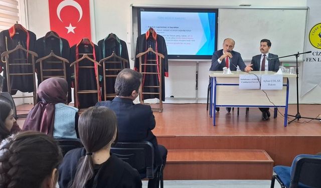 Cizre’de hakim ve savcılar kariyer günlerine katıldı