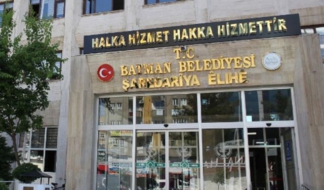 DEM Parti yönetimi döneminde Batman Belediyesine alınan 192 kişinin iş akdi feshedildi