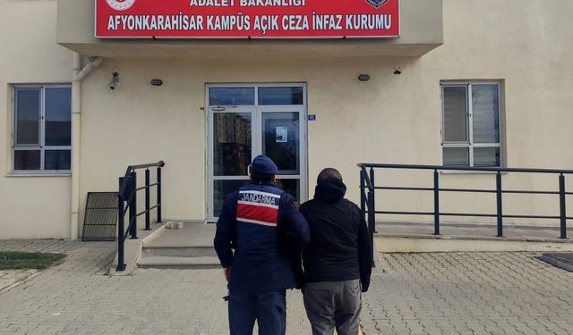 Dolandırıcılık ve hırsızlık suçundan aranan şahıs yakalandı