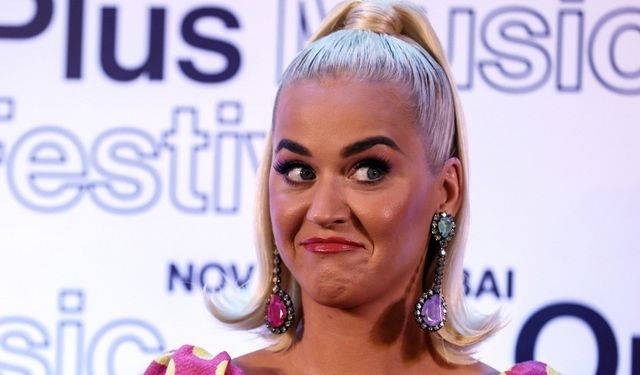 Dünyaca ünlü şarkıcı Katy Perry, Blue Origin ile uzaya gidiyor